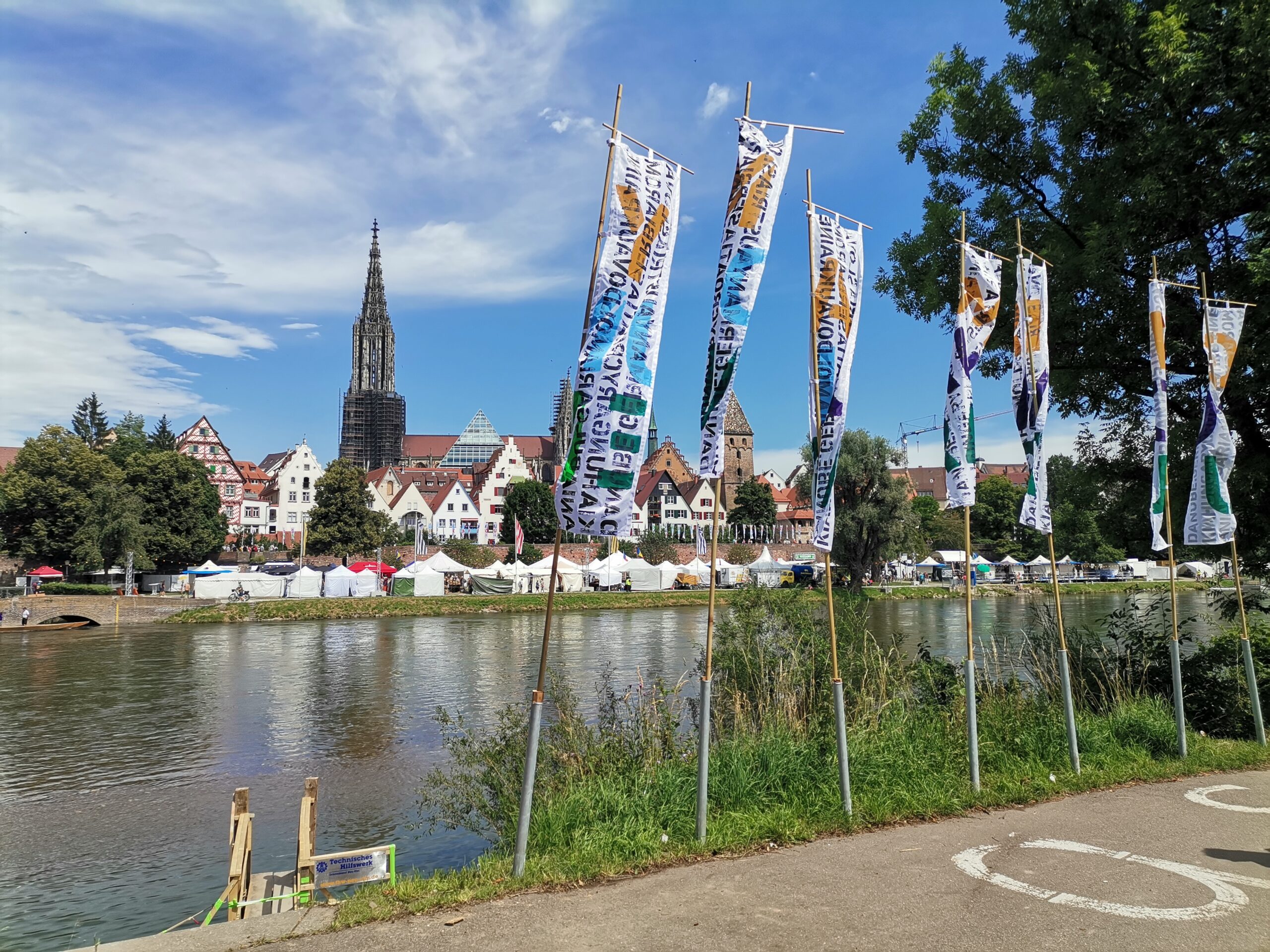 Internationales Donaufest - Blick auf die Donau und die Ulmer Altstadt